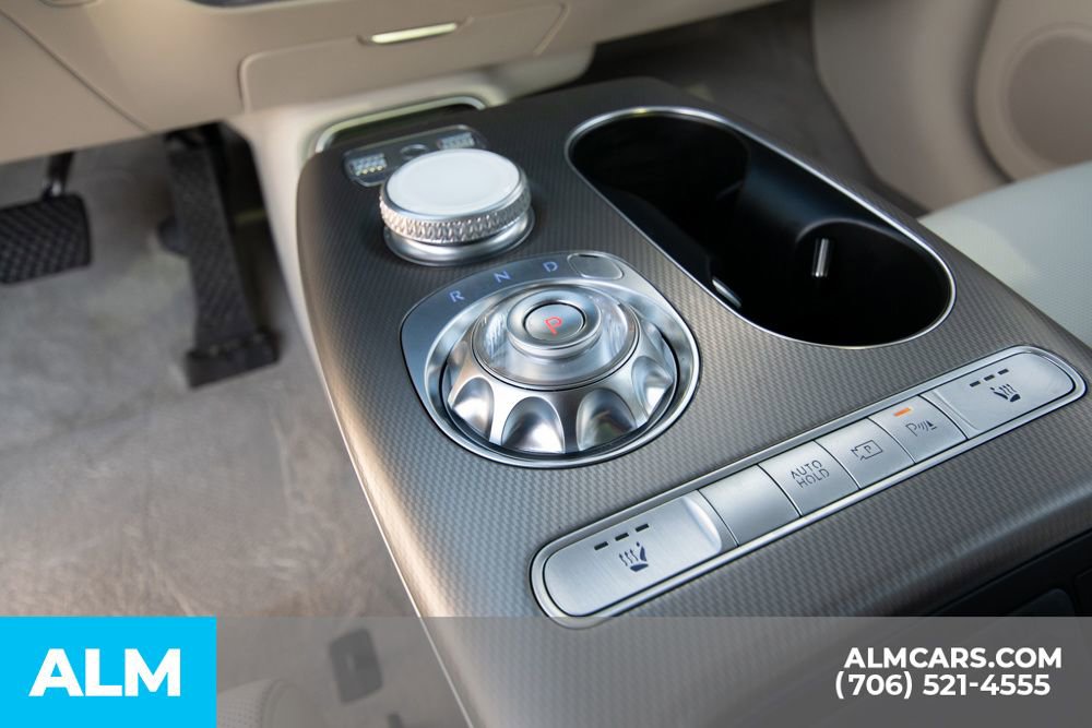 Used 2024 Genesis GV60 RWD image 37