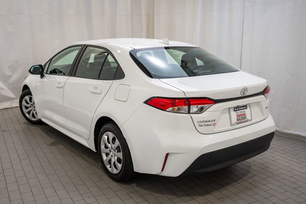 Used 2024 Toyota Corolla LE image 4