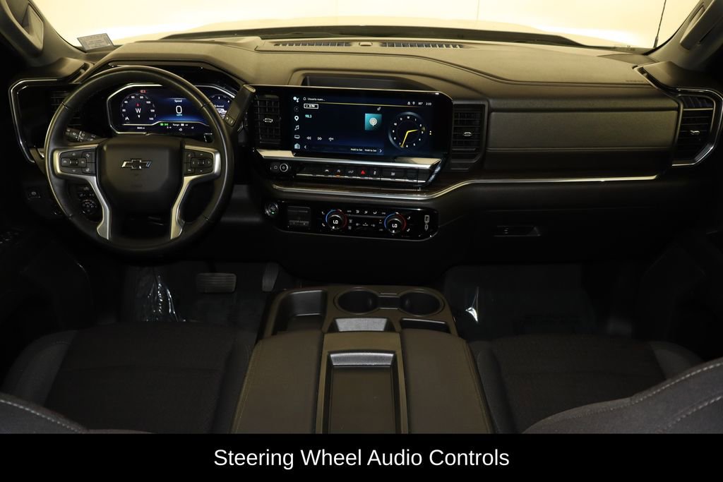 Used 2025 Chevrolet Silverado 1500 RST AWD/4WD image 13