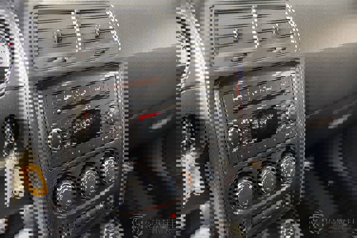 Used 2009 Dodge Challenger R/T image 24