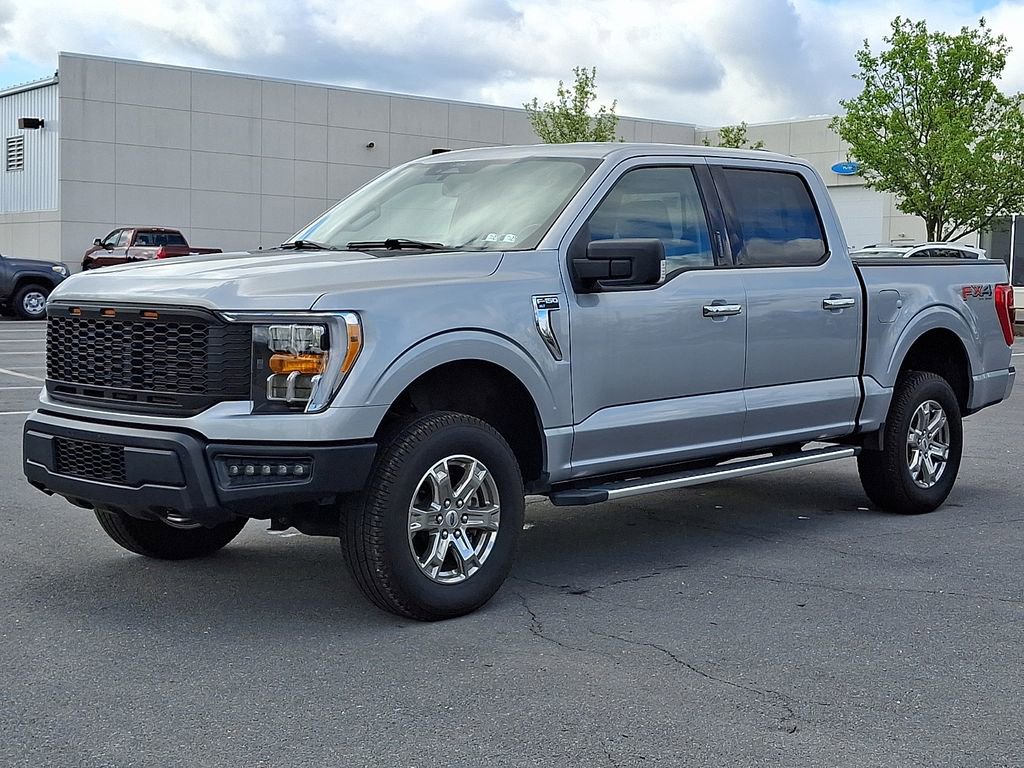 Used 2022 Ford F150 XLT w/ Equipment Group 302A High image 6
