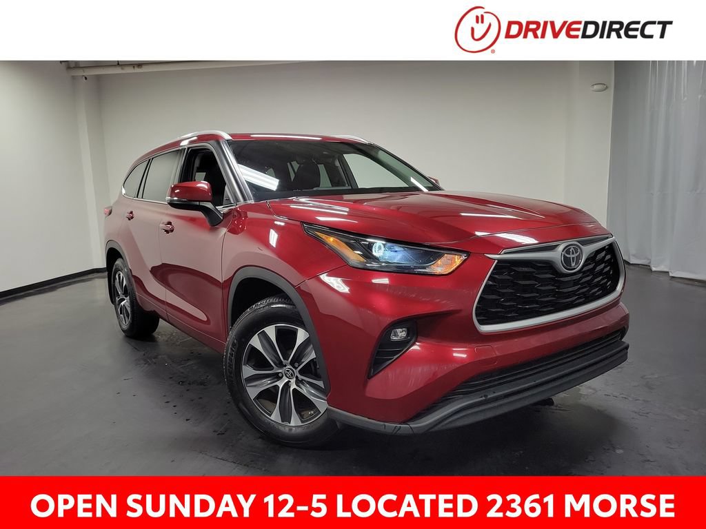 Used 2022 Toyota Highlander XLE