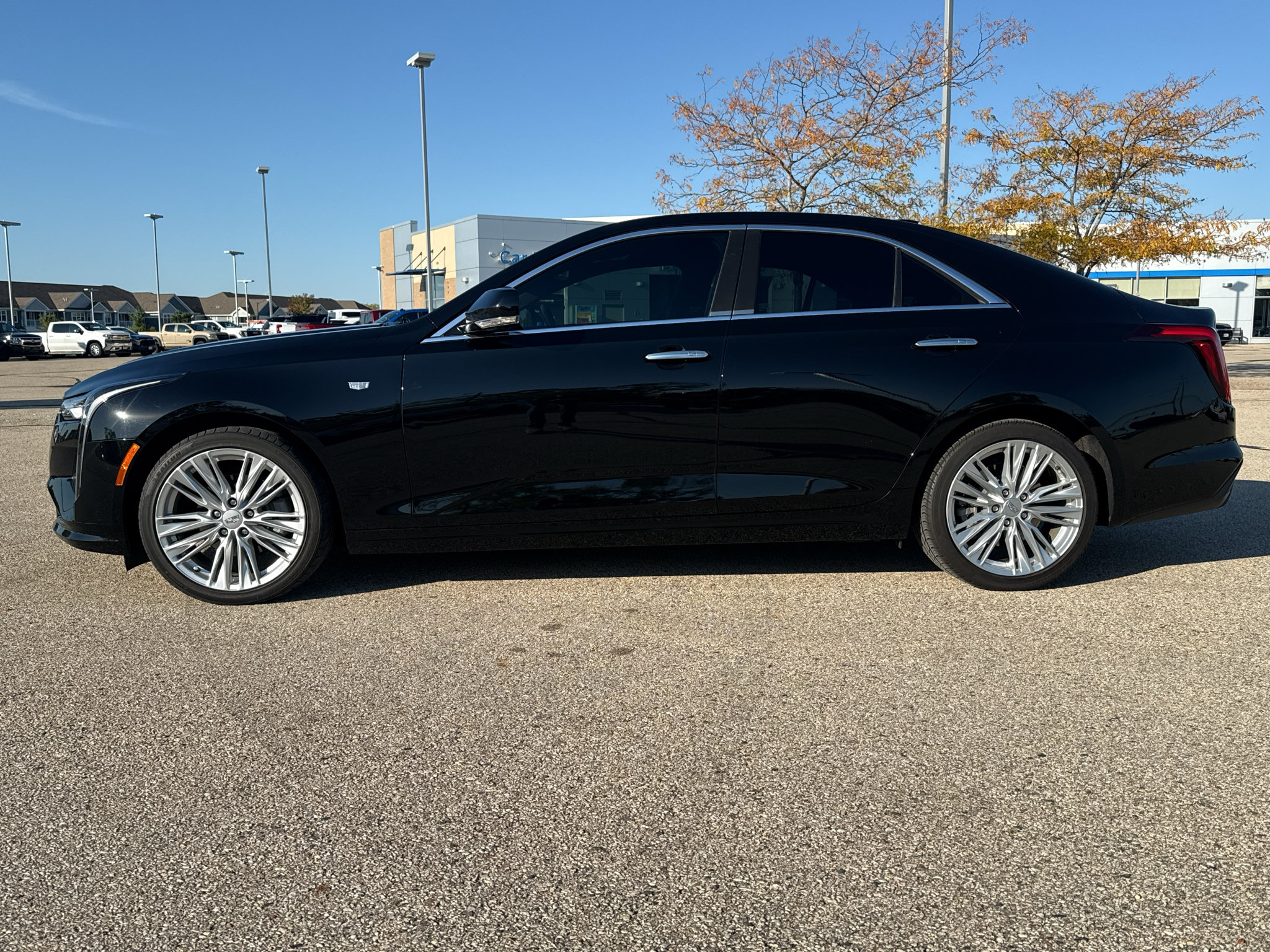 Used 2021 Cadillac CT4 Premium Luxury AWD/4WD image 2
