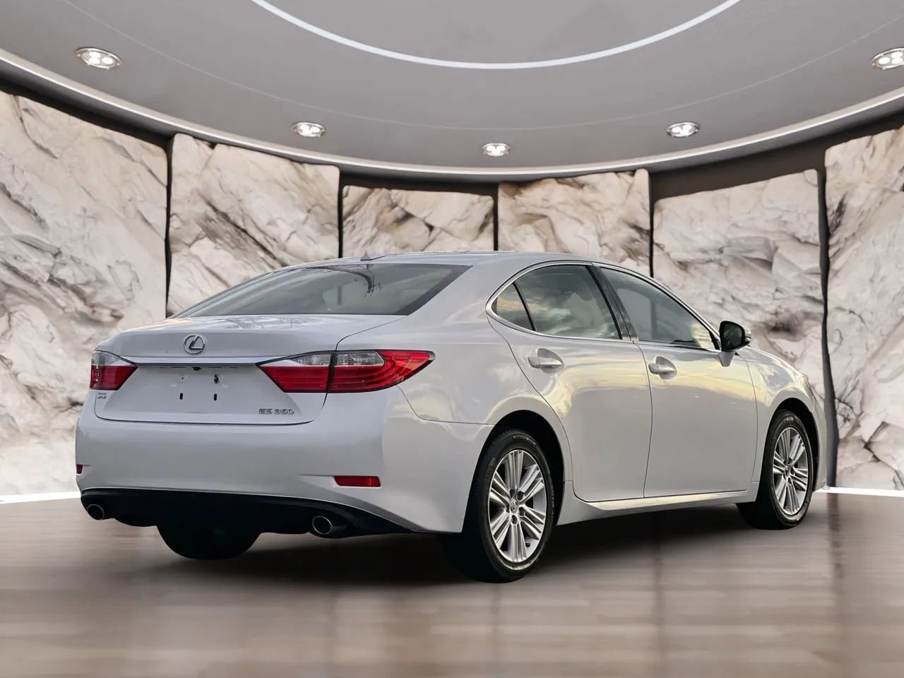 Used 2014 Lexus ES 350 ES 350 Sedan 4D w/ Premium Package image 5