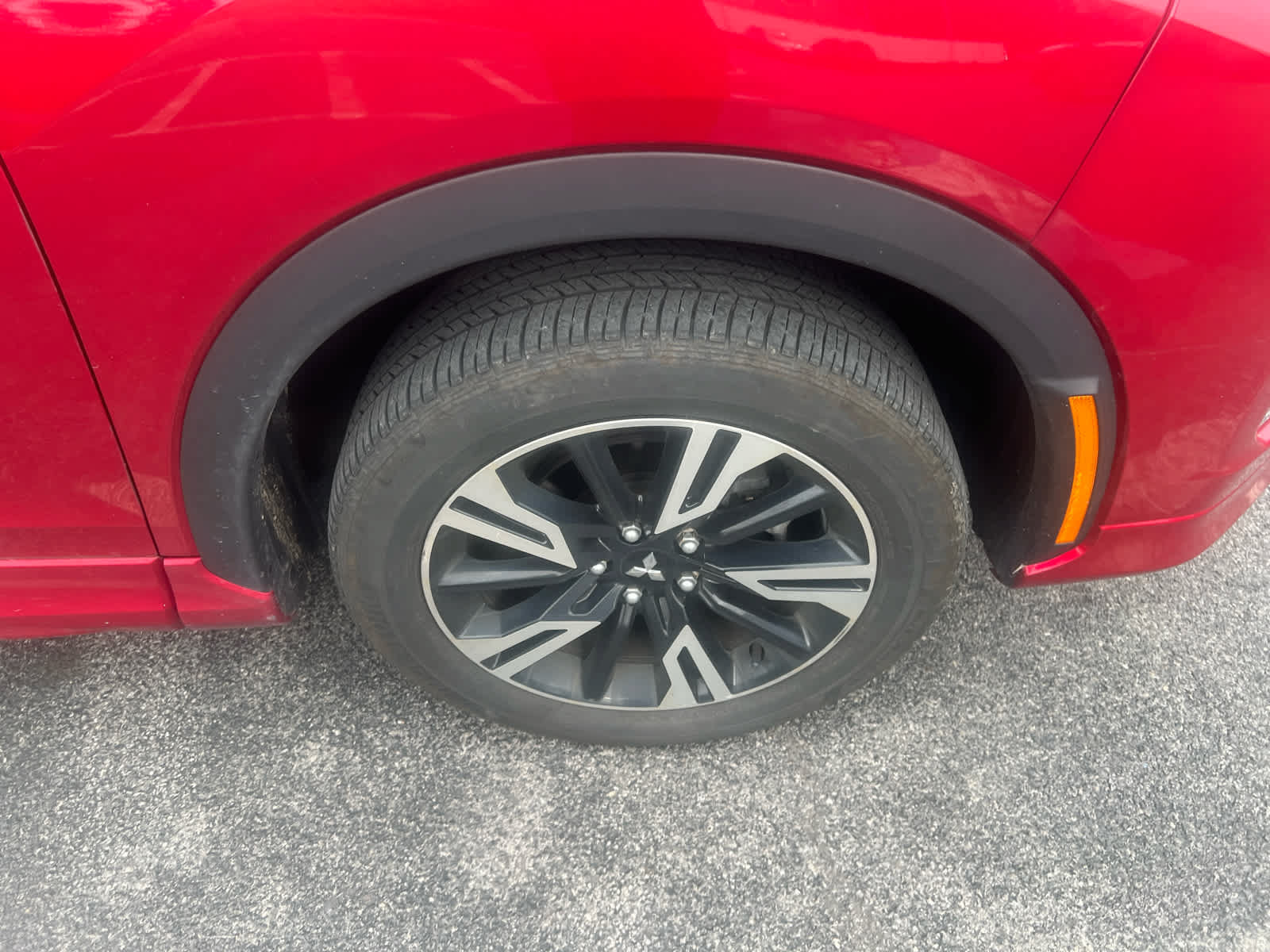 Used 2024 Mitsubishi Eclipse Cross SEL AWD/4WD image 9