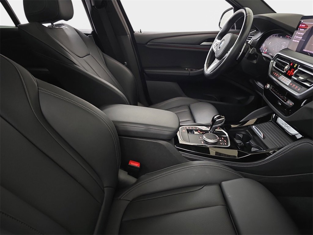 Used 2023 BMW X4 xDrive30i w/ M Sport Package image 10