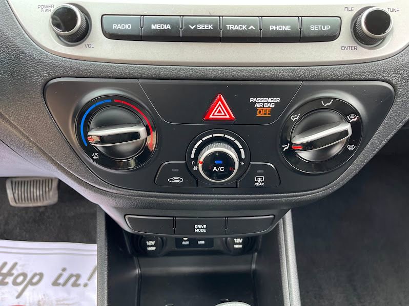 Used 2019 Hyundai Accent SE image 18