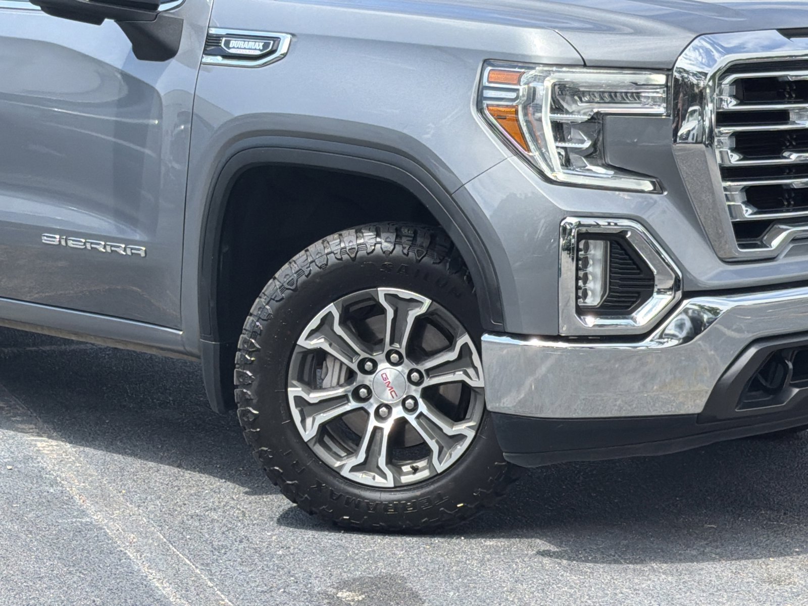 Used 2022 GMC Sierra 1500 SLT w/ X31 Off-Road Package AWD/4WD image 3