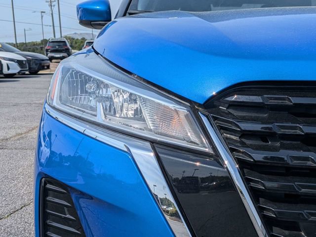 Used 2024 Nissan Kicks SV image 10