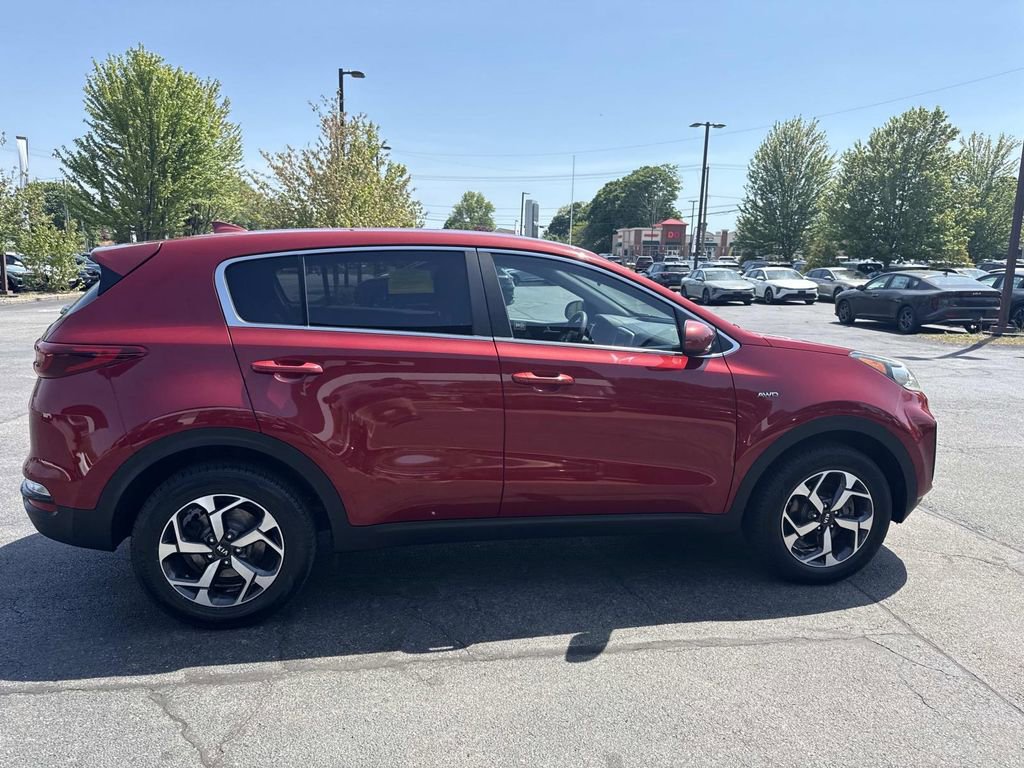 Used 2020 Kia Sportage LX AWD/4WD image 8