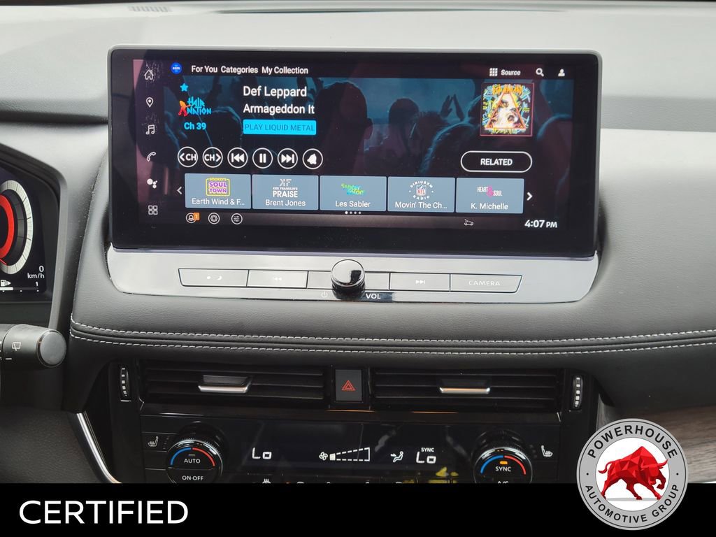 Used 2025 Nissan Rogue Platinum image 22