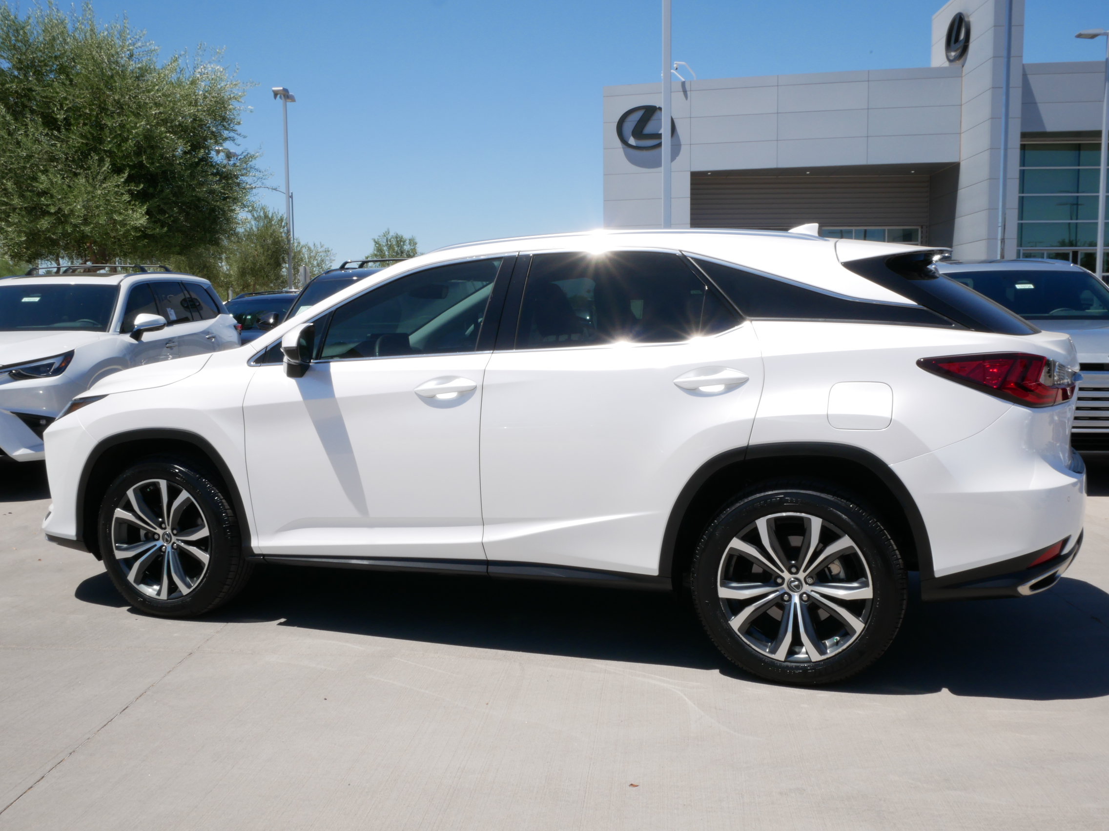 Certified 2021 Lexus RX 350 FWD w/ Premium Package image 5