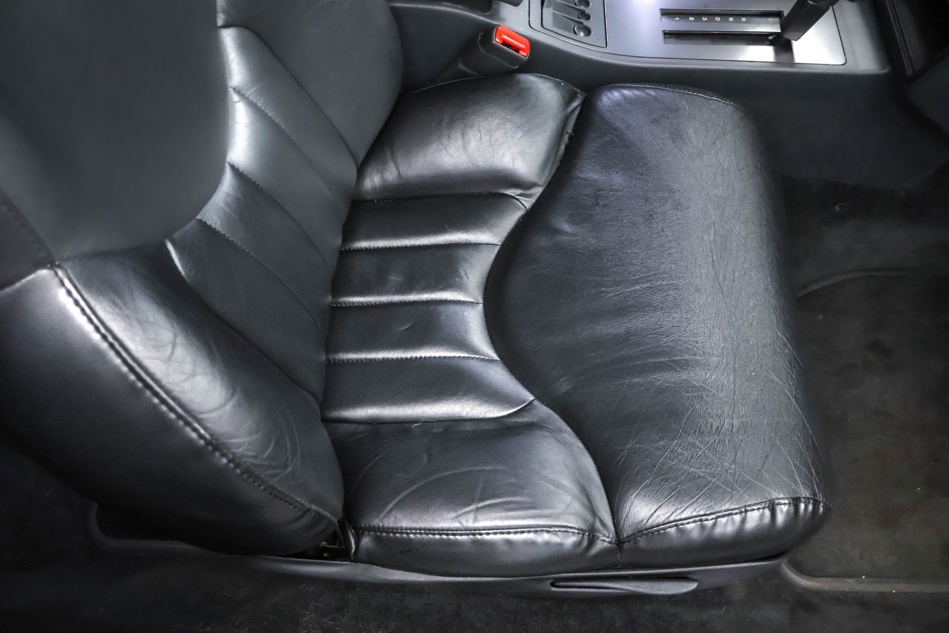 Used 1994 Oldsmobile Cutlass Supreme S image 23