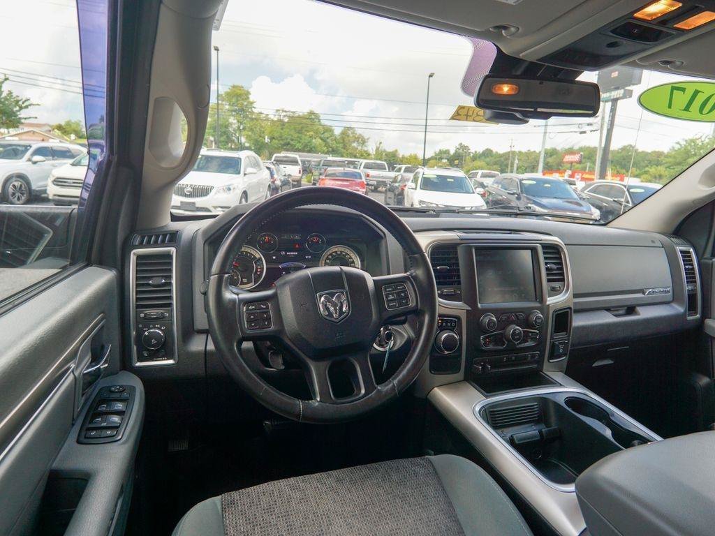 Used 2017 RAM 1500 Big Horn RWD image 12