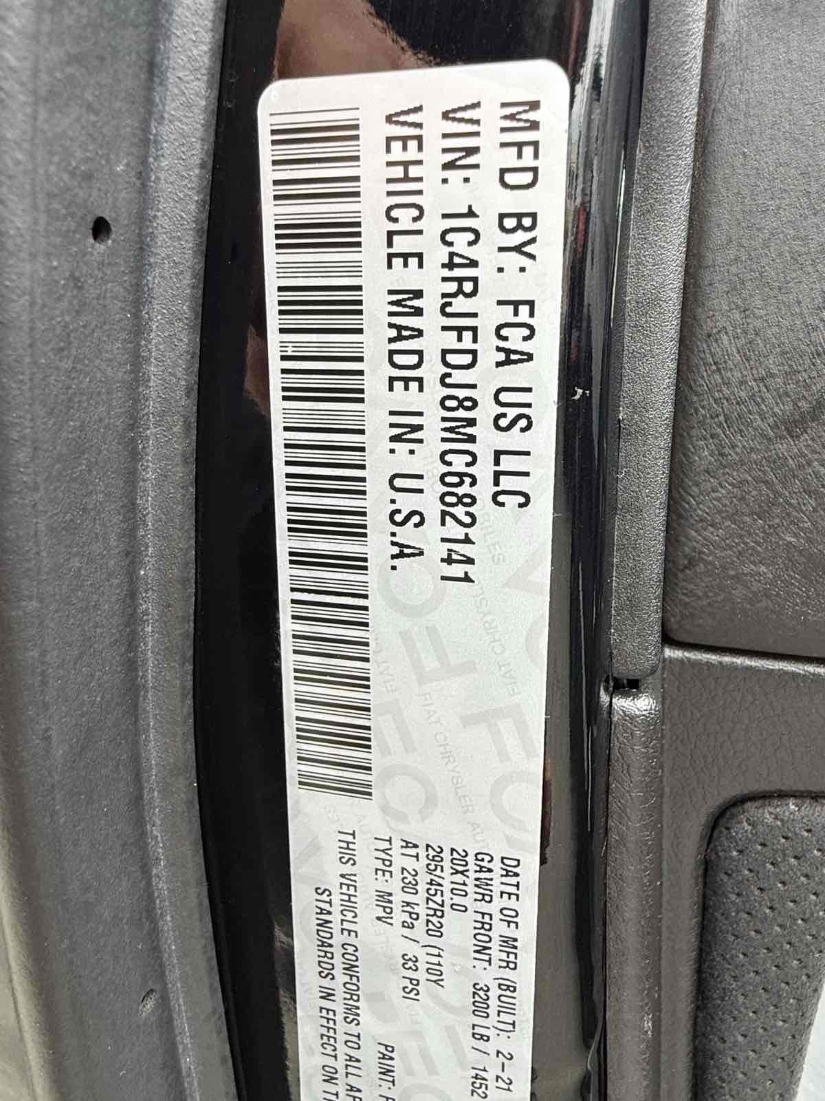 Used 2021 Jeep Grand Cherokee SRT w/ Trailer Tow Group IV image 28