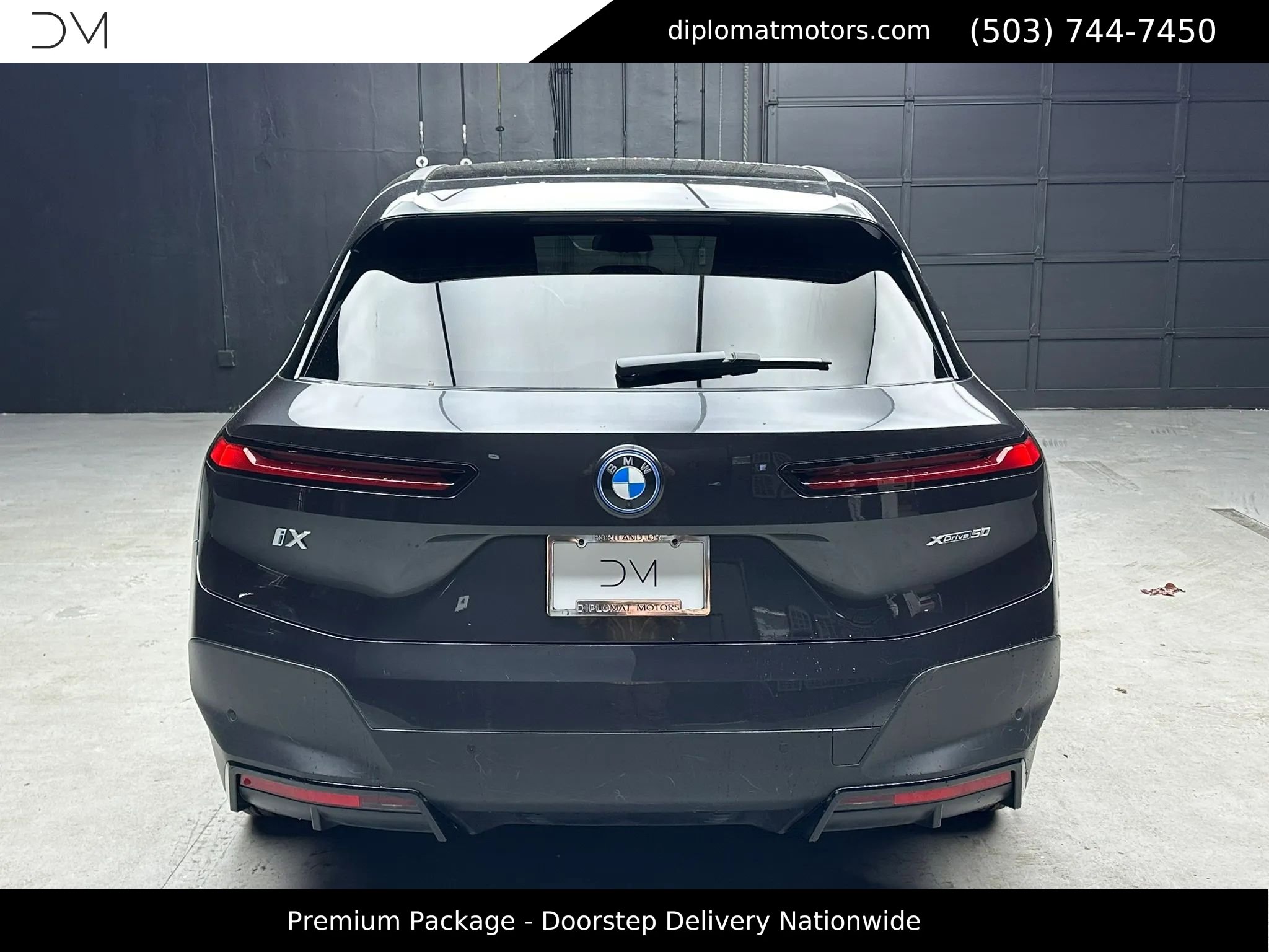 Used 2023 BMW iX xDrive50 w/ Premium Package image 6