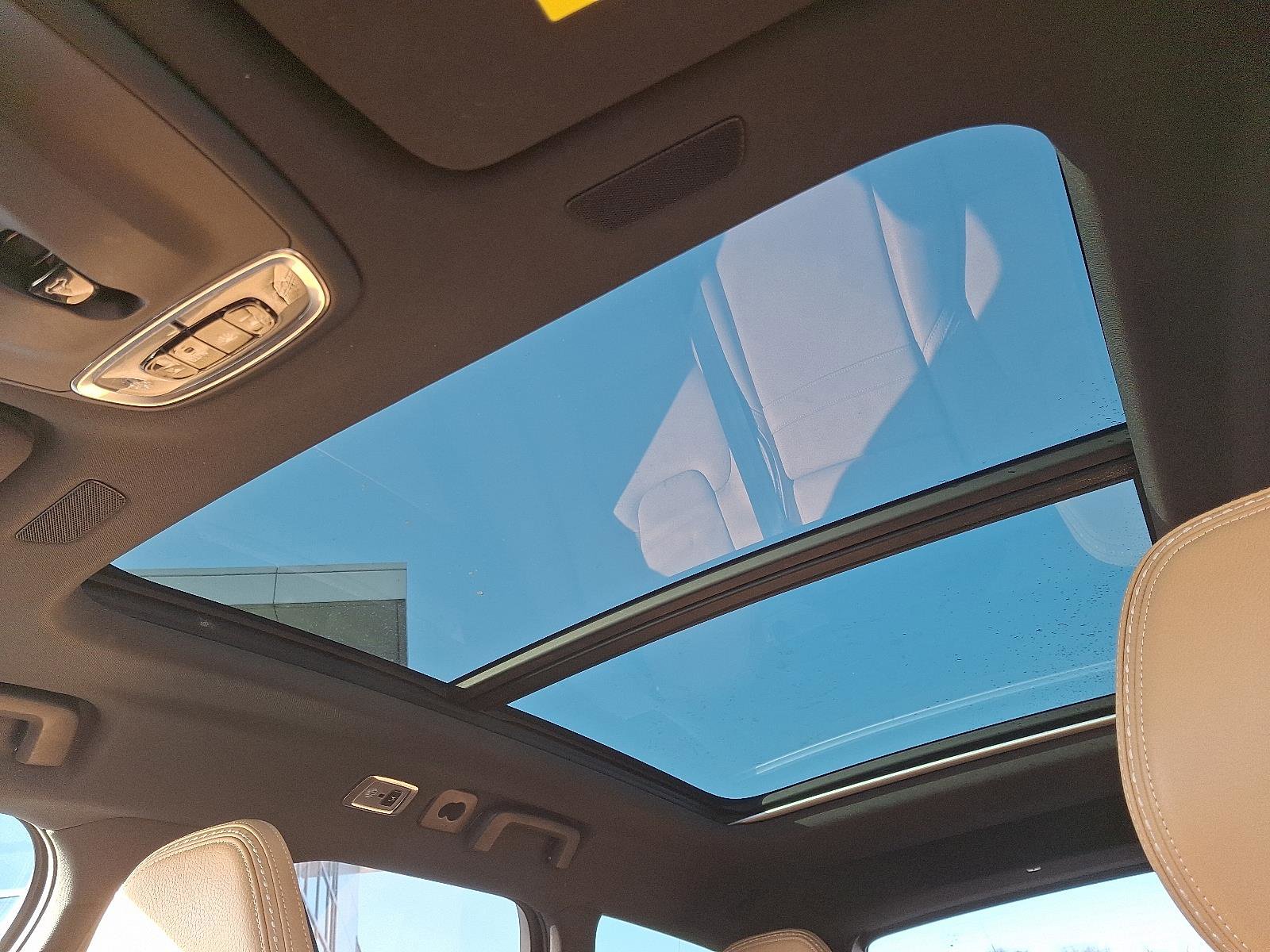 Used 2018 Volvo V90 T6 Cross Country w/ Protection Package Premier image 15