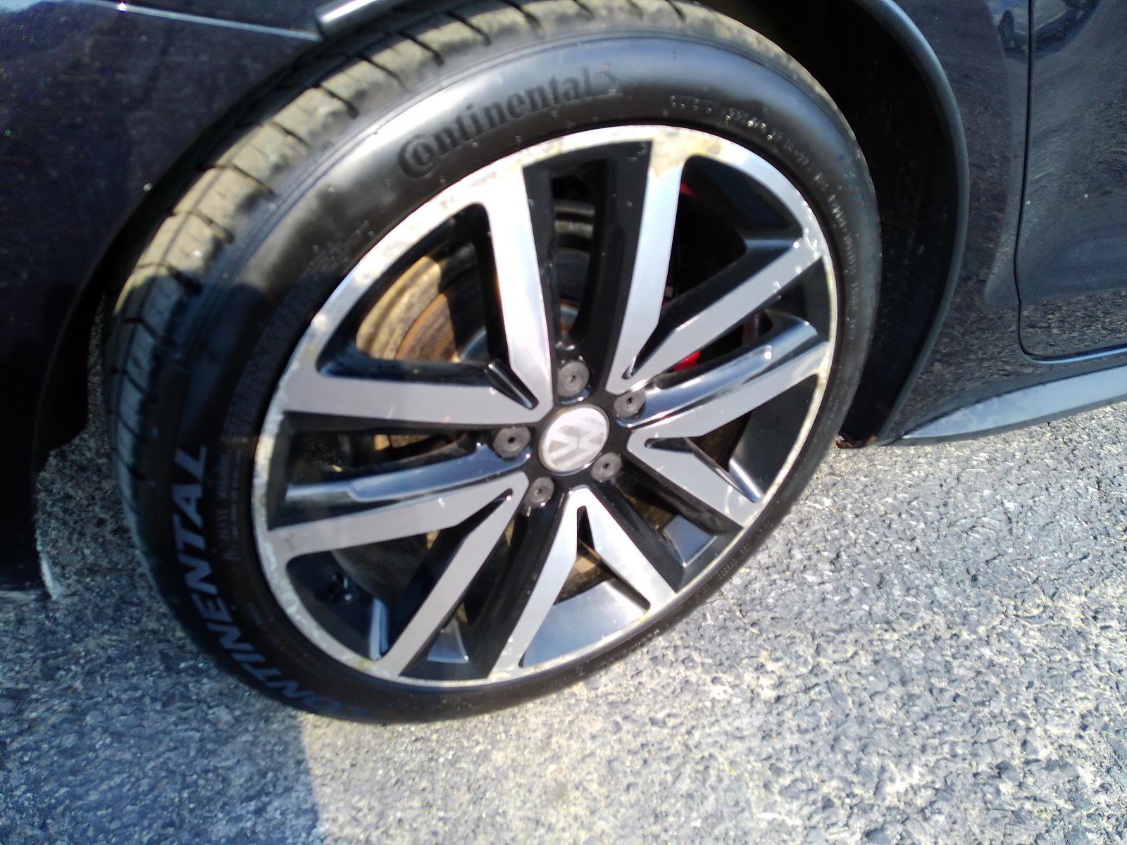 Used 2013 Volkswagen Jetta GLI Autobahn FWD image 39