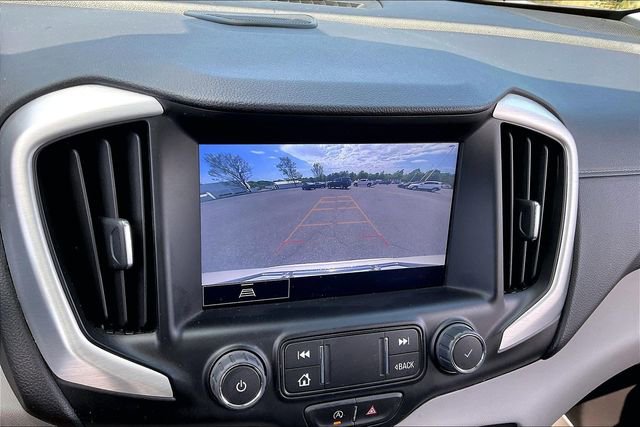 Used 2022 GMC Terrain SLT w/ Infotainment Package II image 11