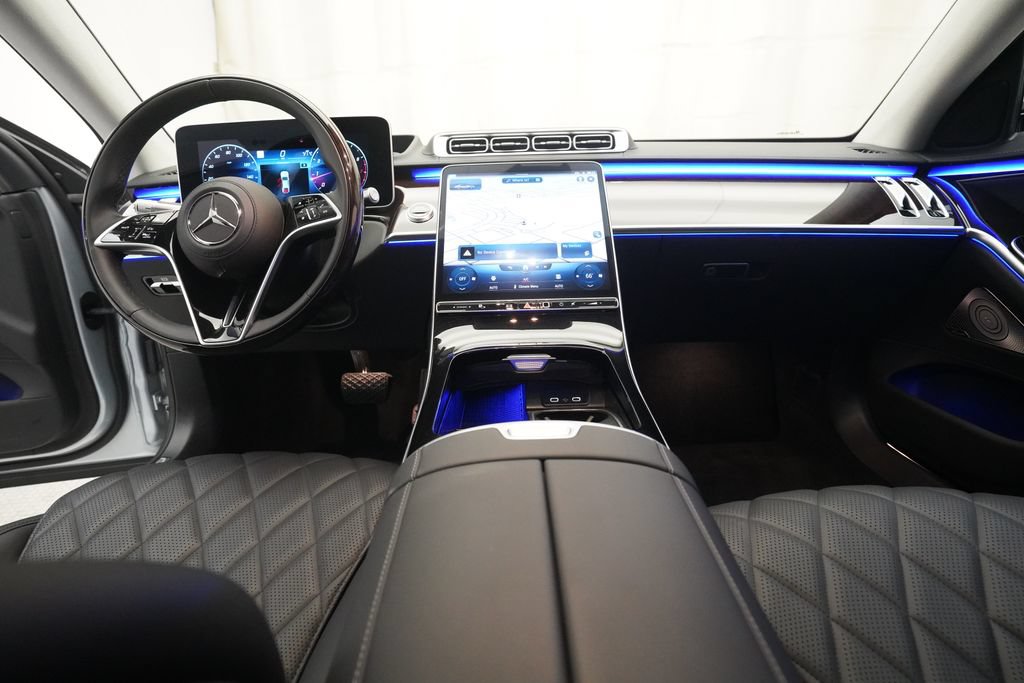 Used 2022 Mercedes-Benz S 580 4MATIC Sedan image 5