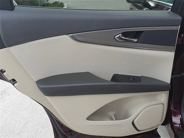 Used 2019 Lincoln Nautilus Select image 16