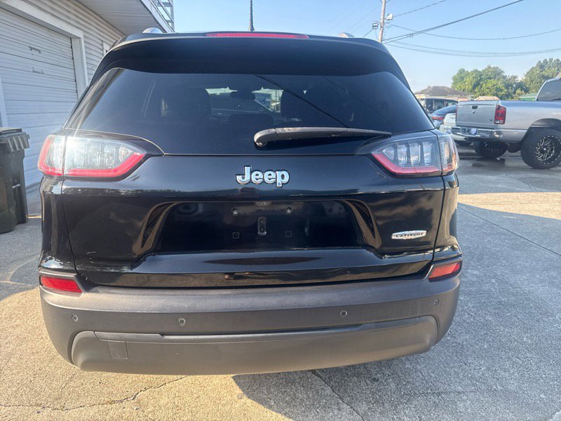 Used 2019 Jeep Cherokee Latitude Plus image 4