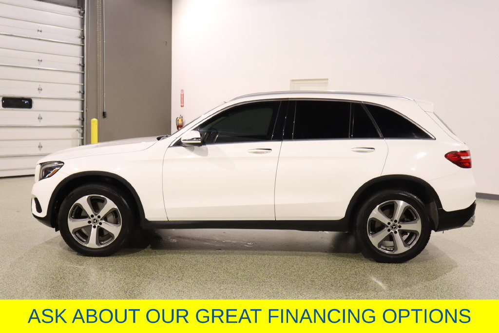 Used 2019 Mercedes-Benz GLC 300 4MATIC image 5