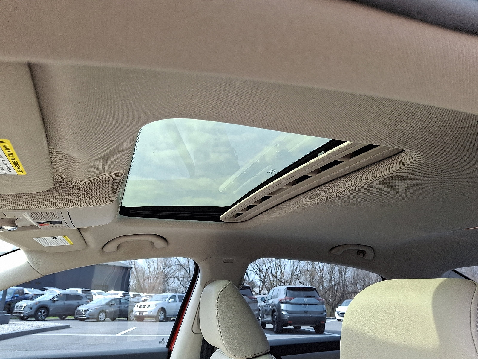 Used 2021 Volkswagen Passat 2.0T SE image 17