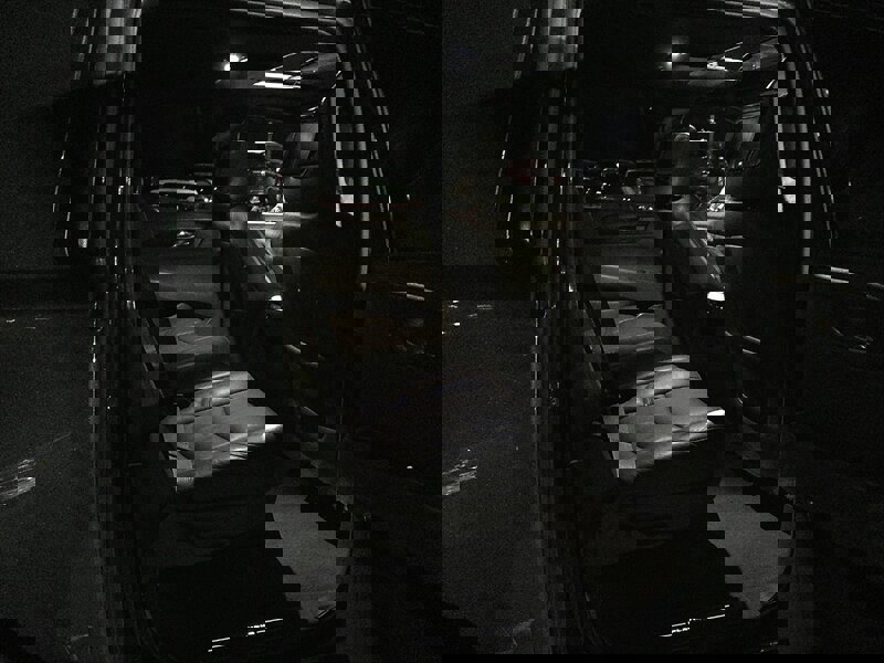 Used 2017 Cadillac Escalade ESV Platinum image 24