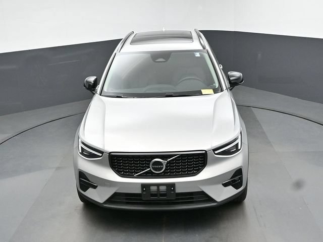 Used 2023 Volvo XC40 B5 Ultimate w/ Protection Package Premier AWD/4WD image 46