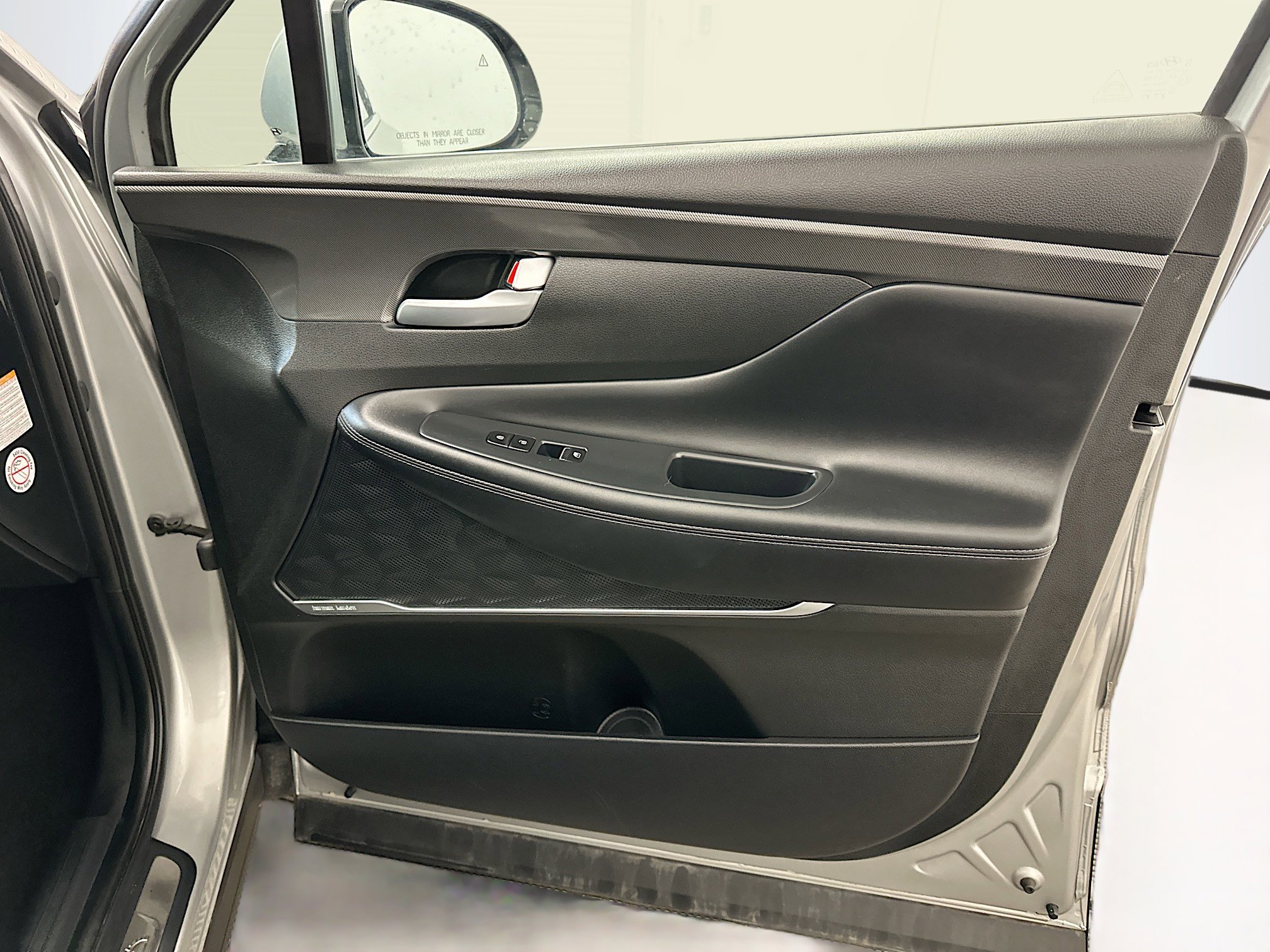 Used 2023 Hyundai Santa Fe SEL Premium image 35