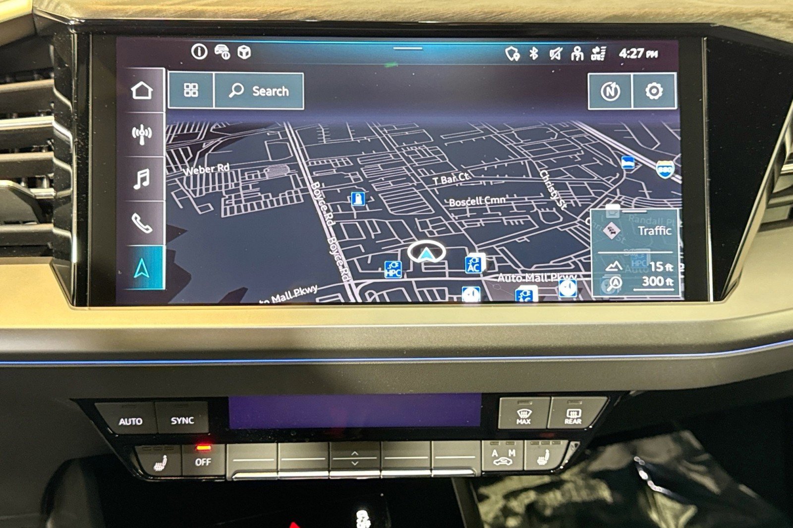 Used 2025 Audi Q4 e-tron Premium Plus image 13