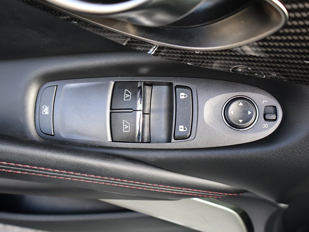 Used 2020 INFINITI Q60 Red Sport 400 image 37