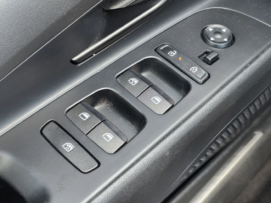 Used 2025 Hyundai Elantra N FWD image 27