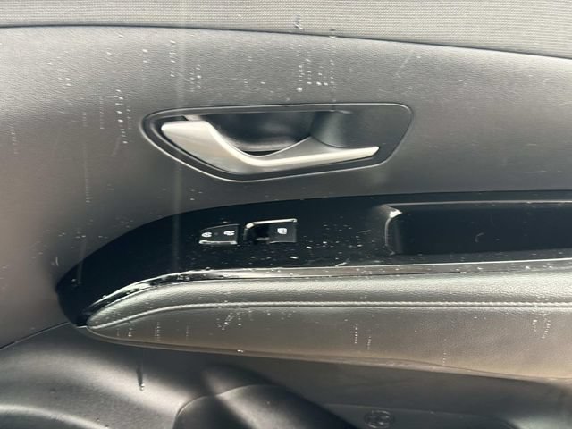 Used 2023 Hyundai Tucson Limited FWD image 20