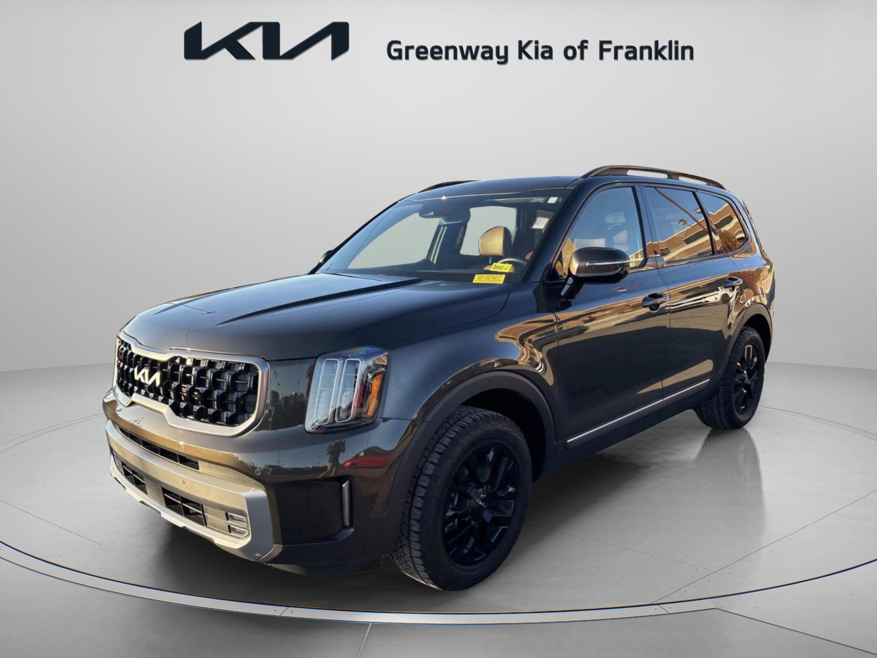 Used 2023 Kia Telluride SX X-Pro image 3
