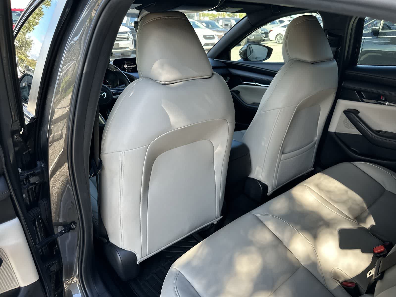 Used 2022 MAZDA MAZDA3 s FWD image 17