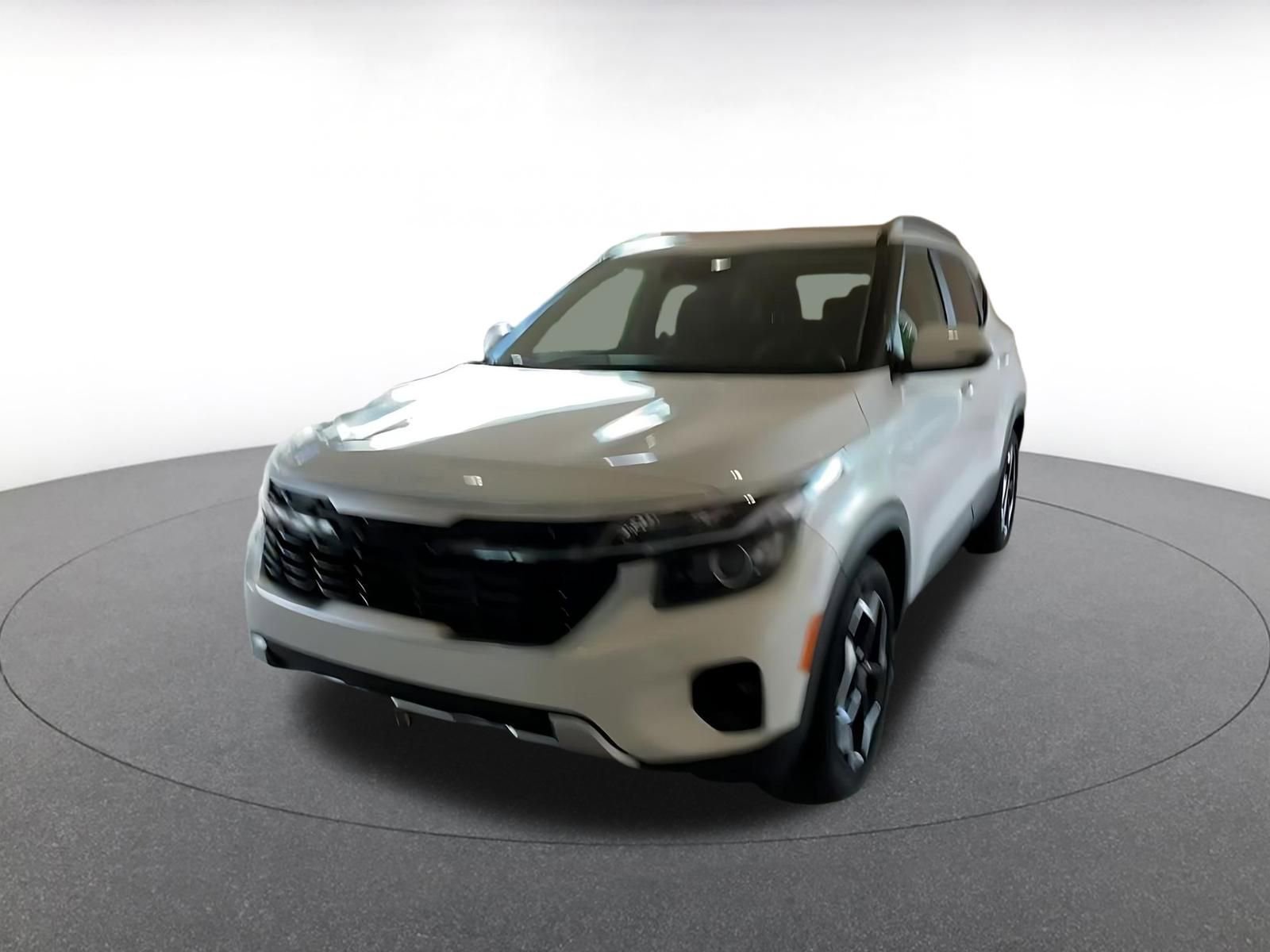 Used 2025 Kia Seltos S FWD image 7