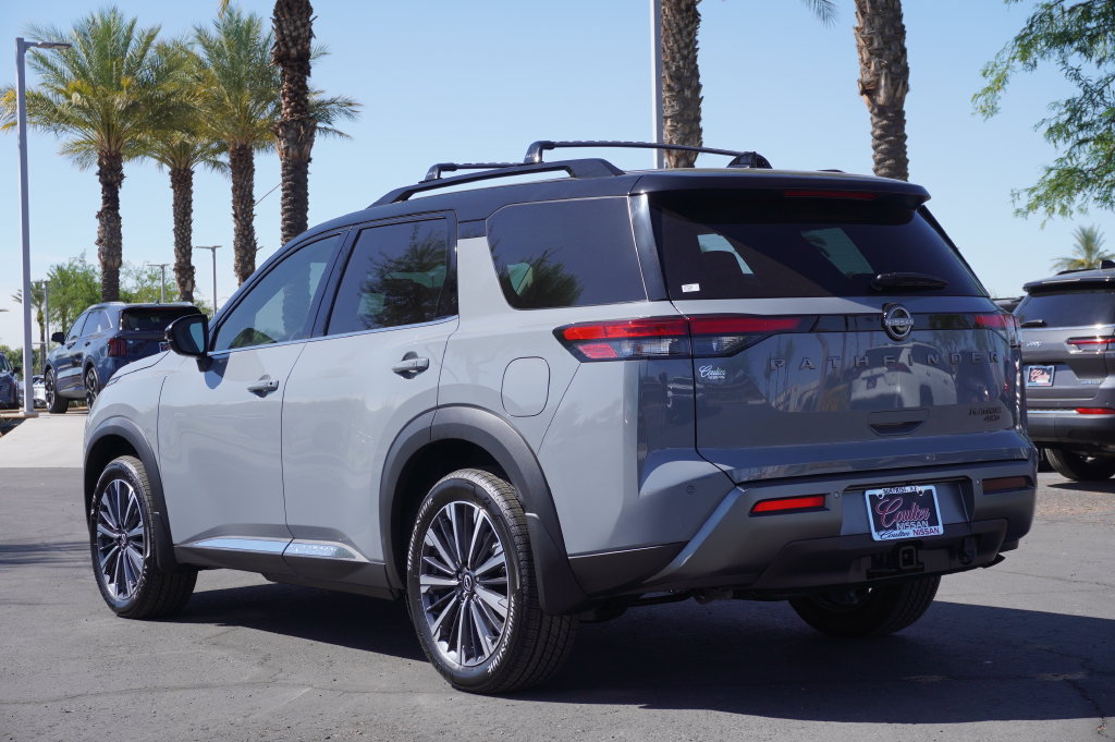New 2026 Nissan Pathfinder Platinum w/ Cargo Package AWD/4WD image 3