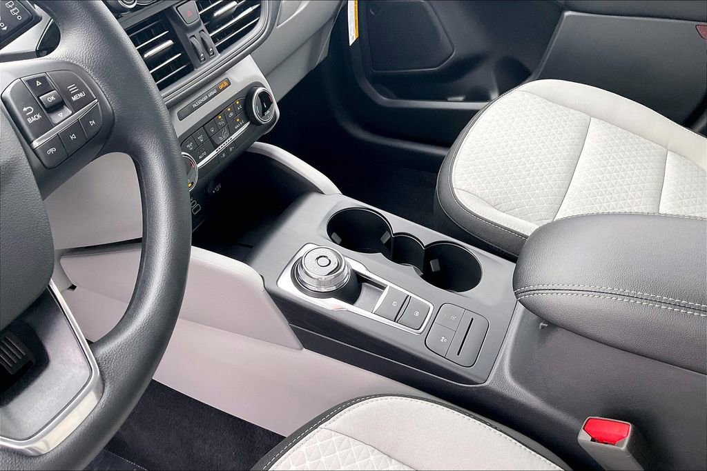 New 2026 Ford Escape Active image 8