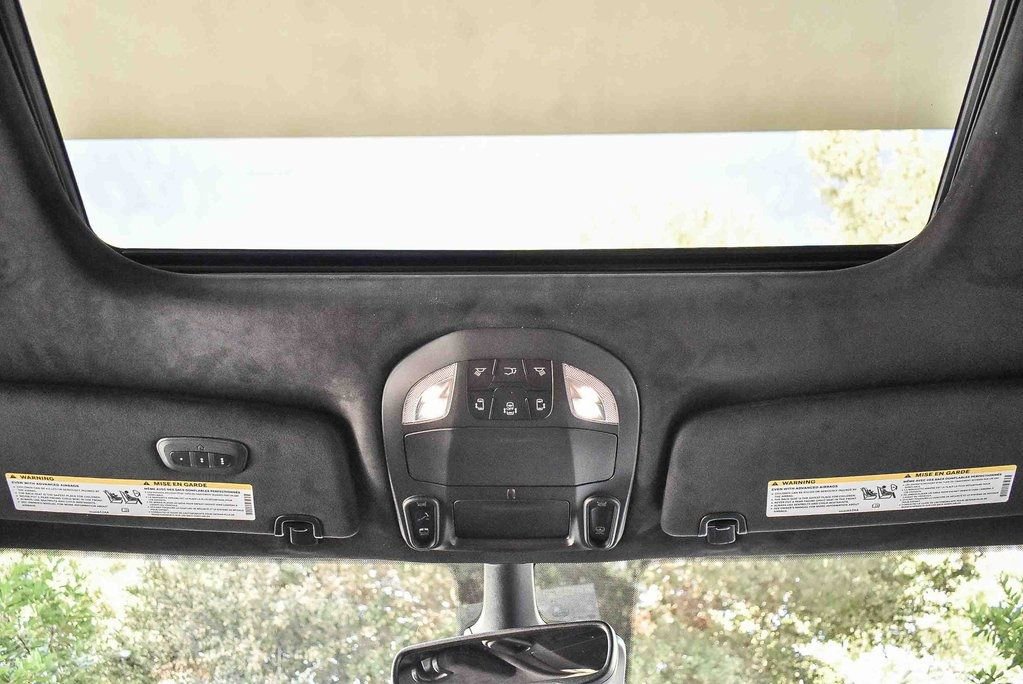 New 2026 Chrysler Pacifica Pinnacle w/ Trailer Tow Group image 15