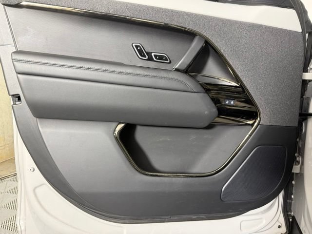 Certified 2025 Land Rover Range Rover Sport Dynamic SE AWD/4WD image 14