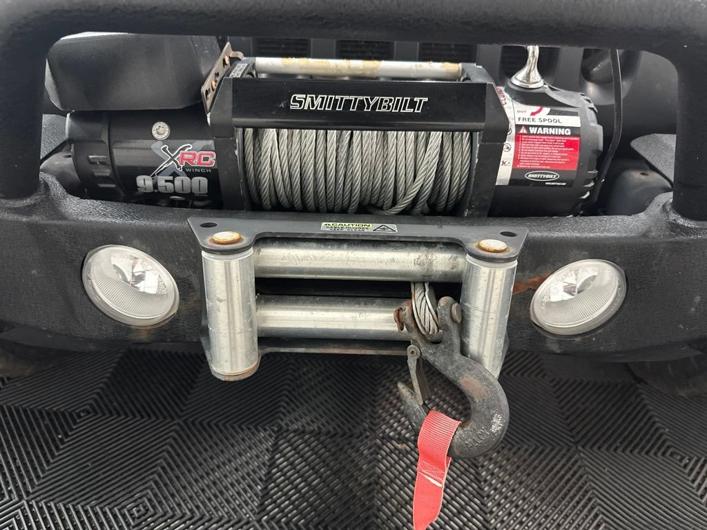 Used 2018 Jeep Wrangler Unlimited Sport AWD/4WD image 4