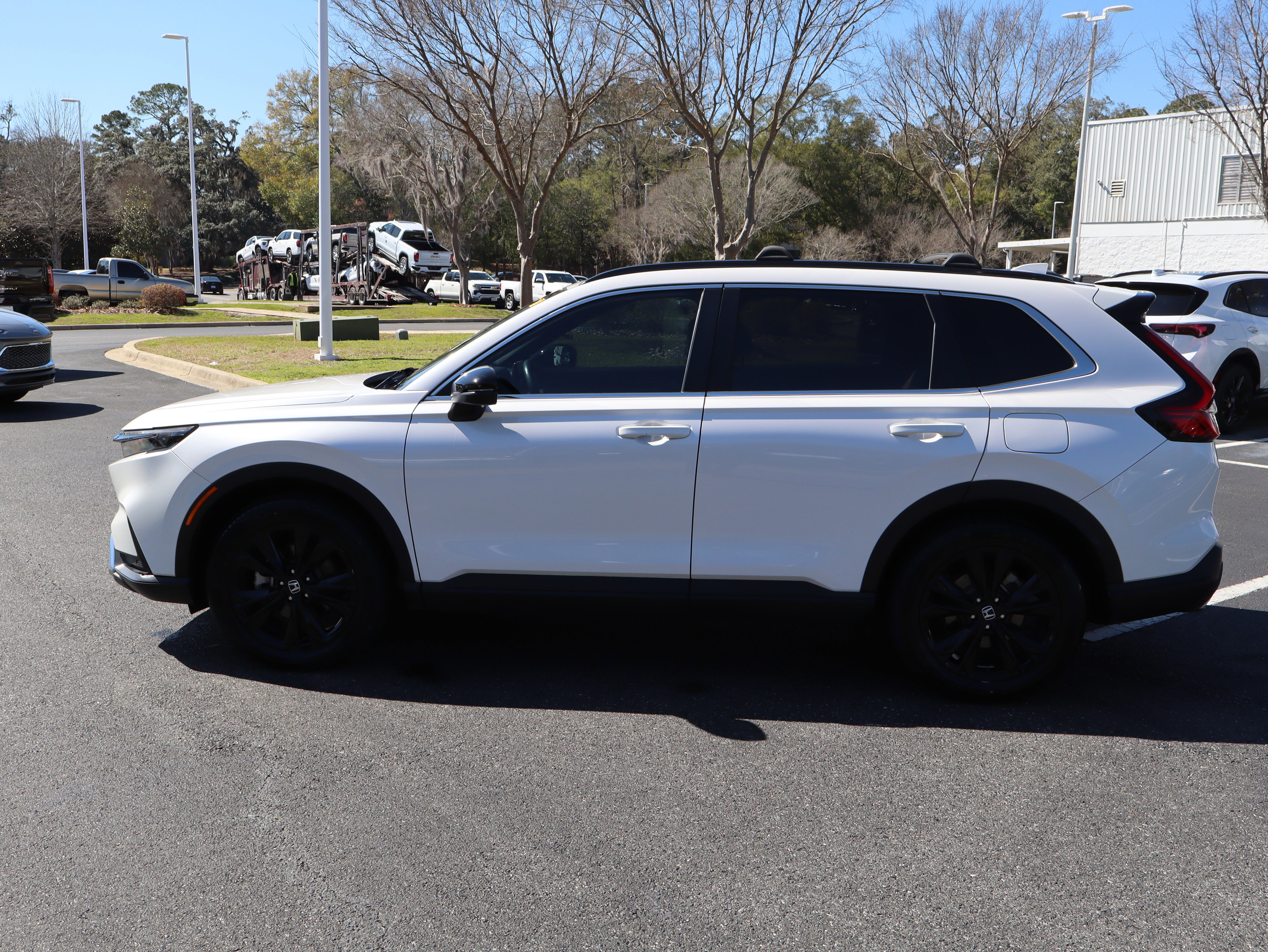 Used 2024 Honda CR-V Sport Touring image 8