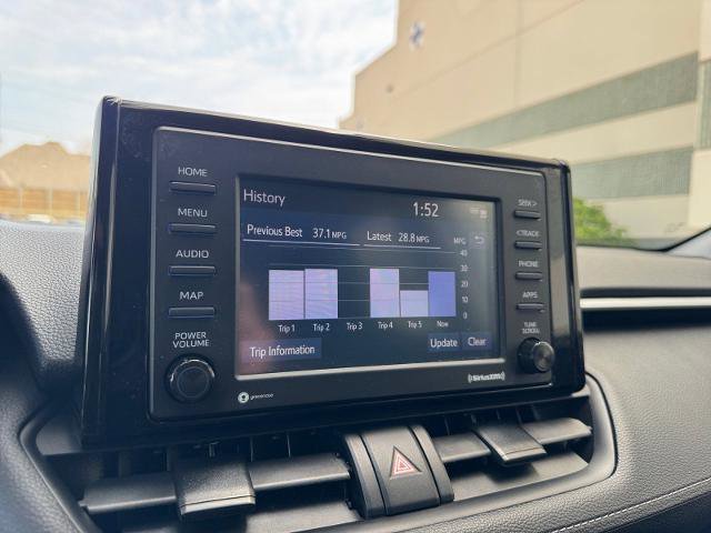 Used 2021 Toyota RAV4 XLE image 22