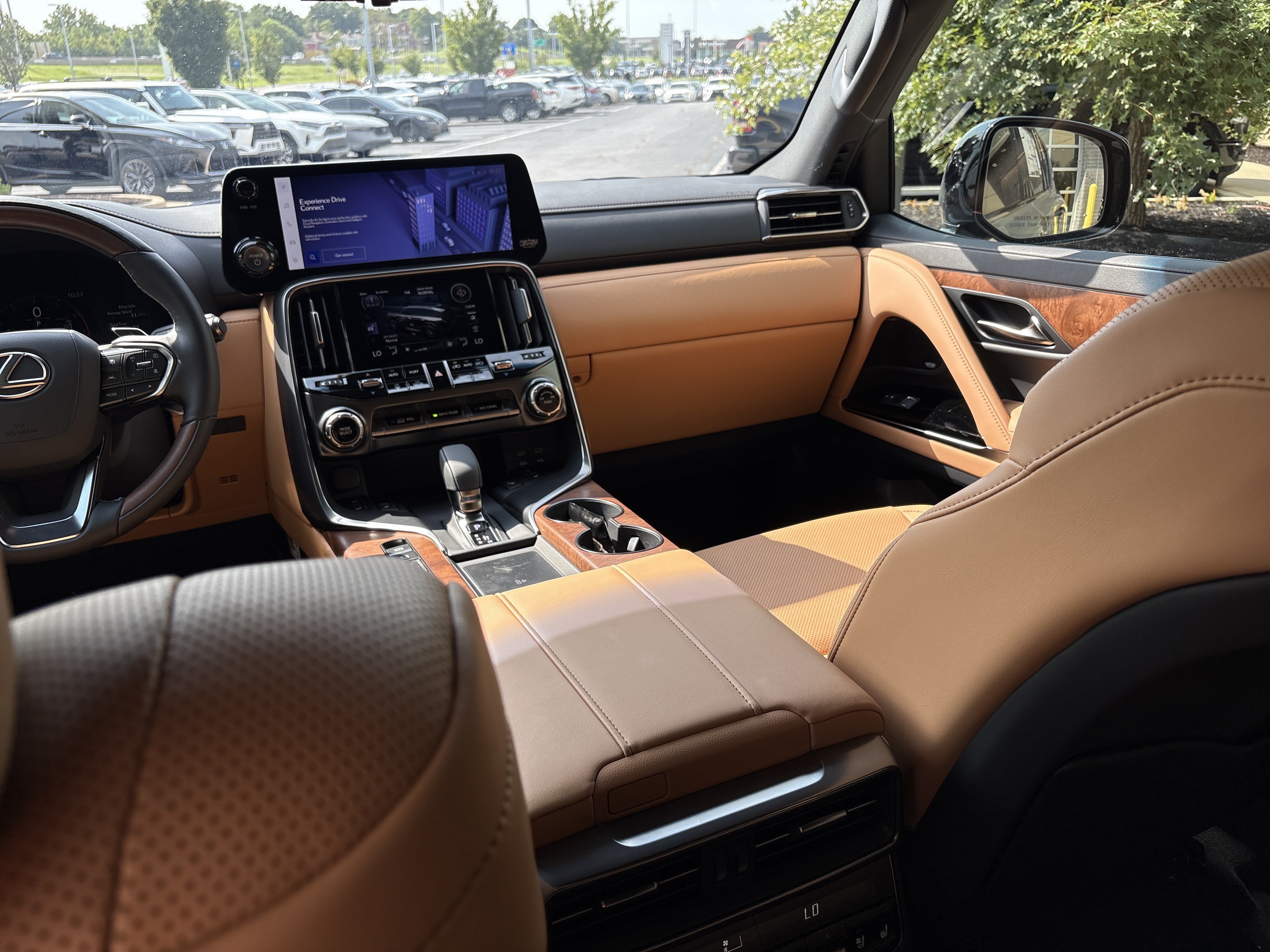 New 2026 Lexus LX 700h Luxury AWD/4WD image 17
