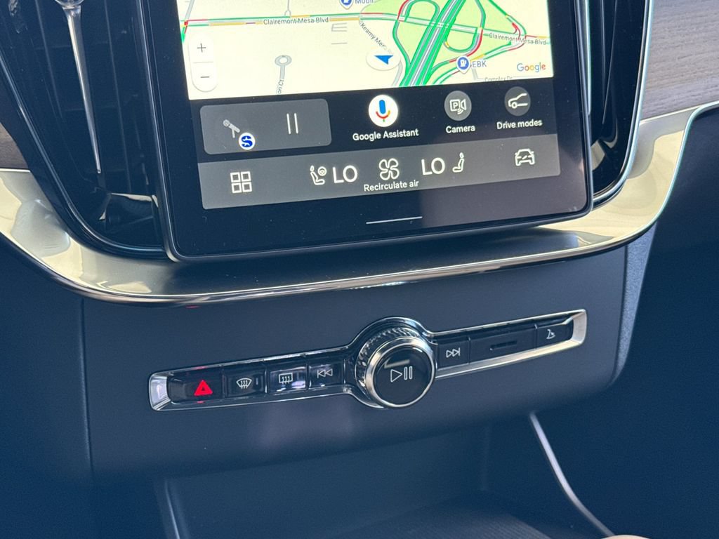 New 2026 Volvo XC90 T8 Ultra AWD/4WD image 21