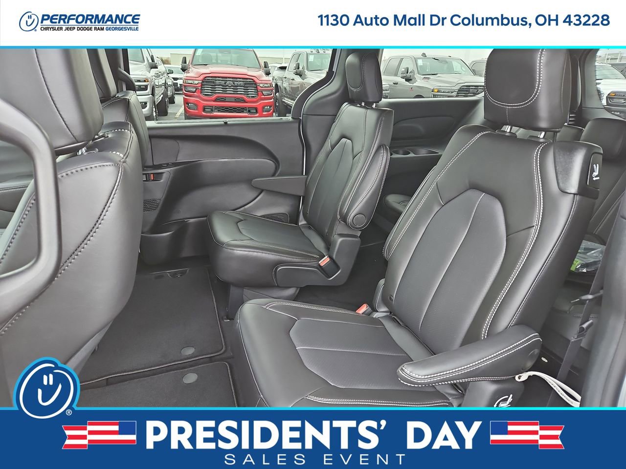 New 2026 Chrysler Pacifica Select image 14