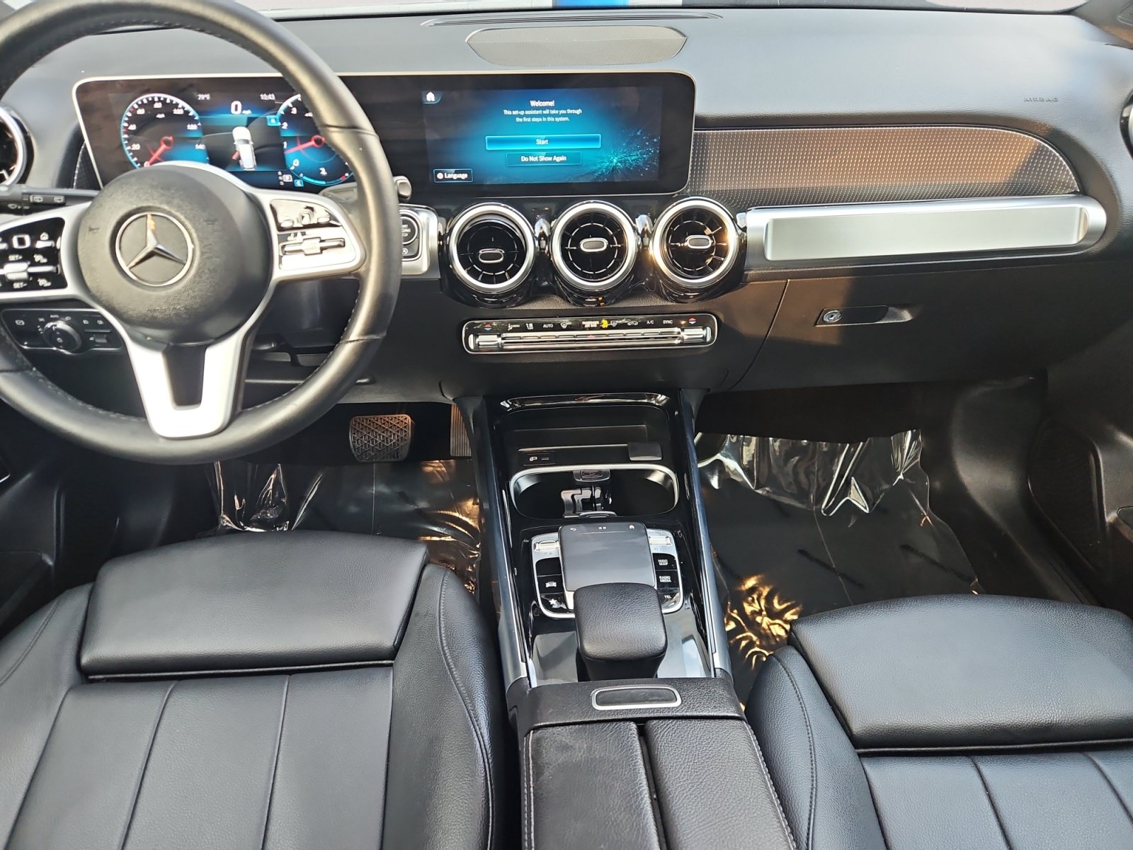 Used 2020 Mercedes-Benz GLB 250 4MATIC w/ Premium Package image 11