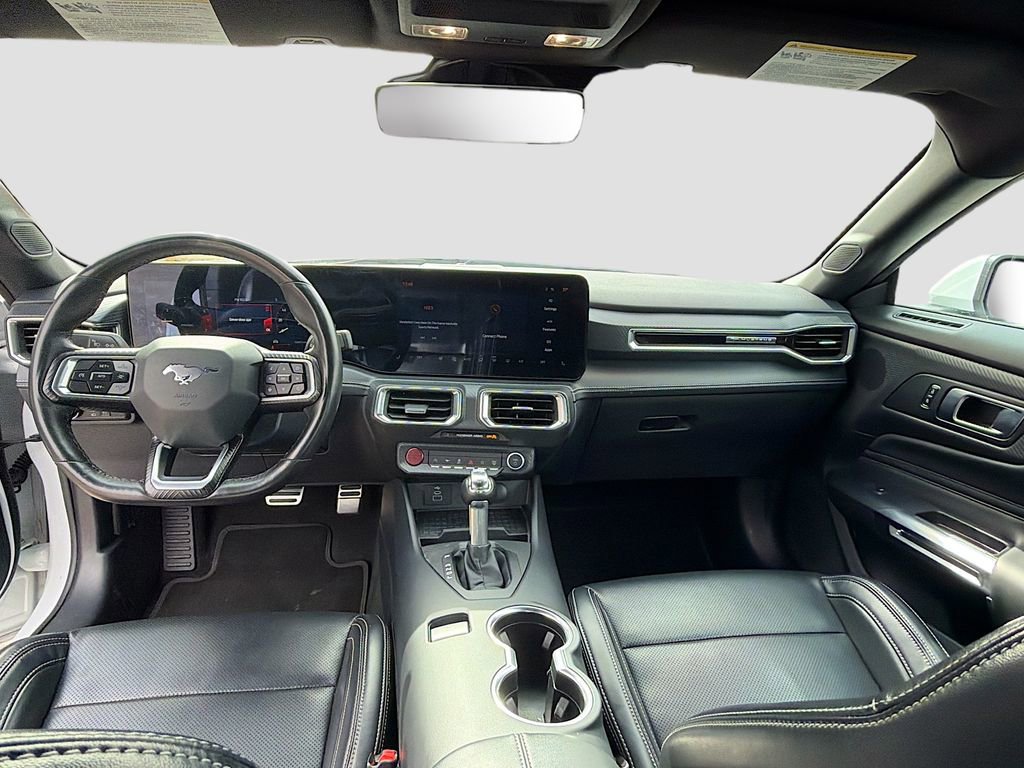 Used 2024 Ford Mustang Premium image 16